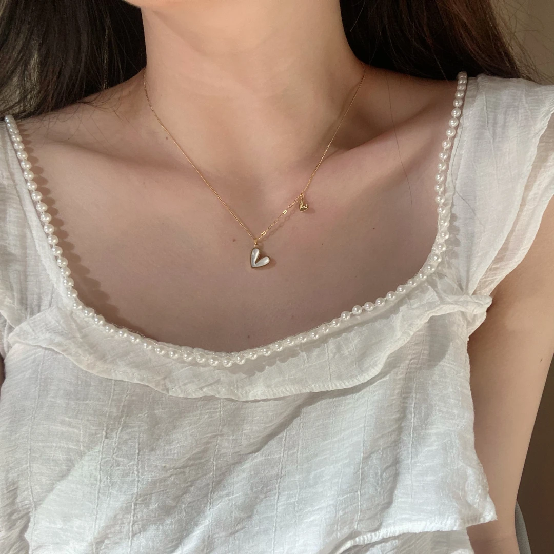 钛钢项链 8342小贝V字爱心AB锁骨链轻奢ins小众女法式