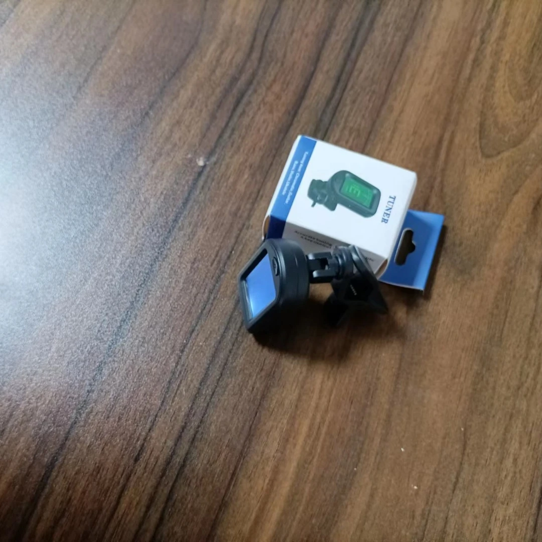 全黑色夹子可随身携带式小巧又精致的调音器