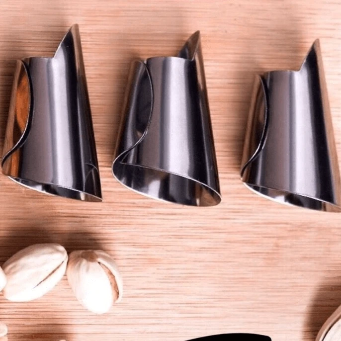 不锈钢剥毛豆指甲套豆松子开心果剥壳防切手护指器OK2