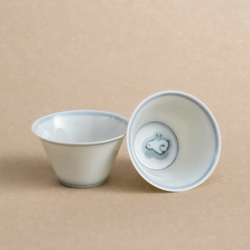 茶诵天野青白釉青花双圈兔年马蹄品茗杯25ml