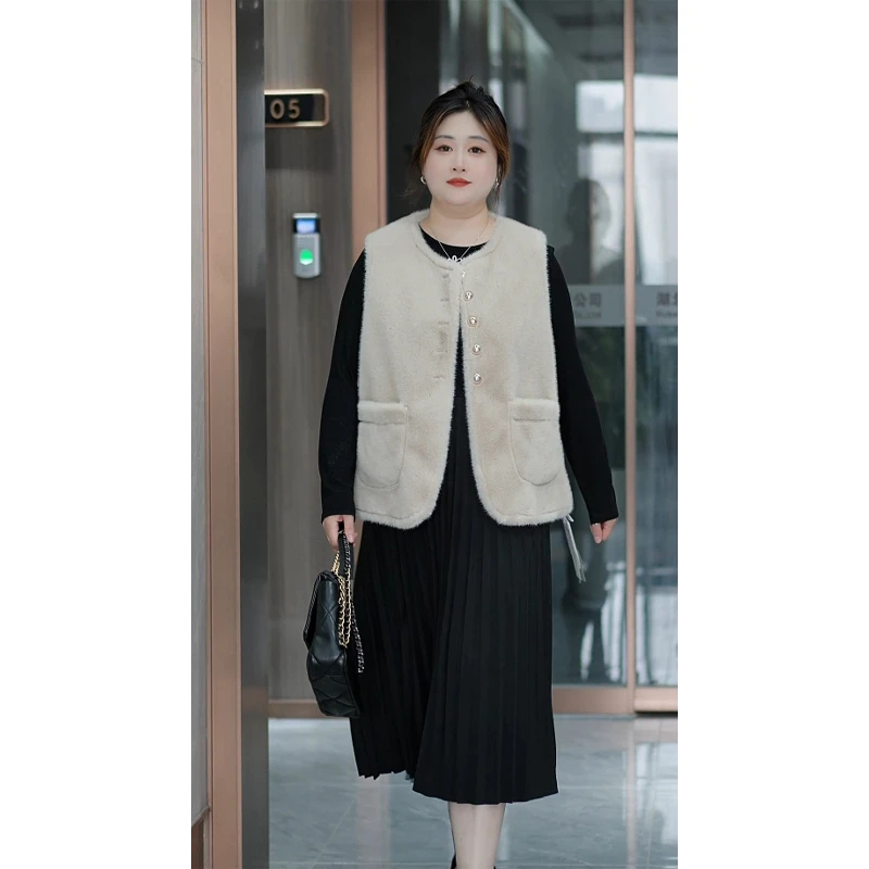 2024冬季新款时尚气质小香风毛毛马甲外套M1550
