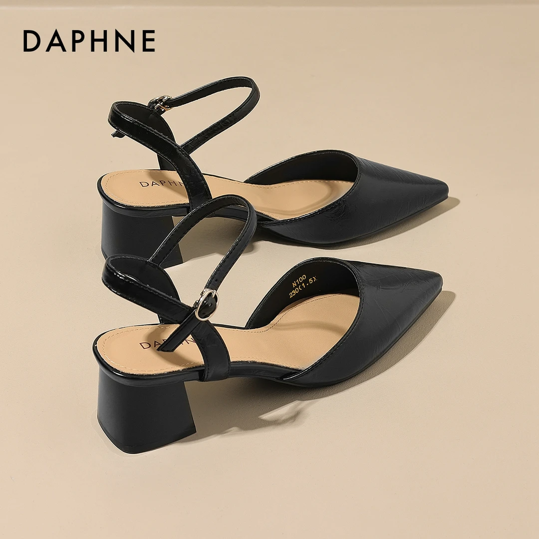 达芙妮中跟包头凉鞋女款2025年新款夏季高跟鞋单鞋尖头粗跟一字带