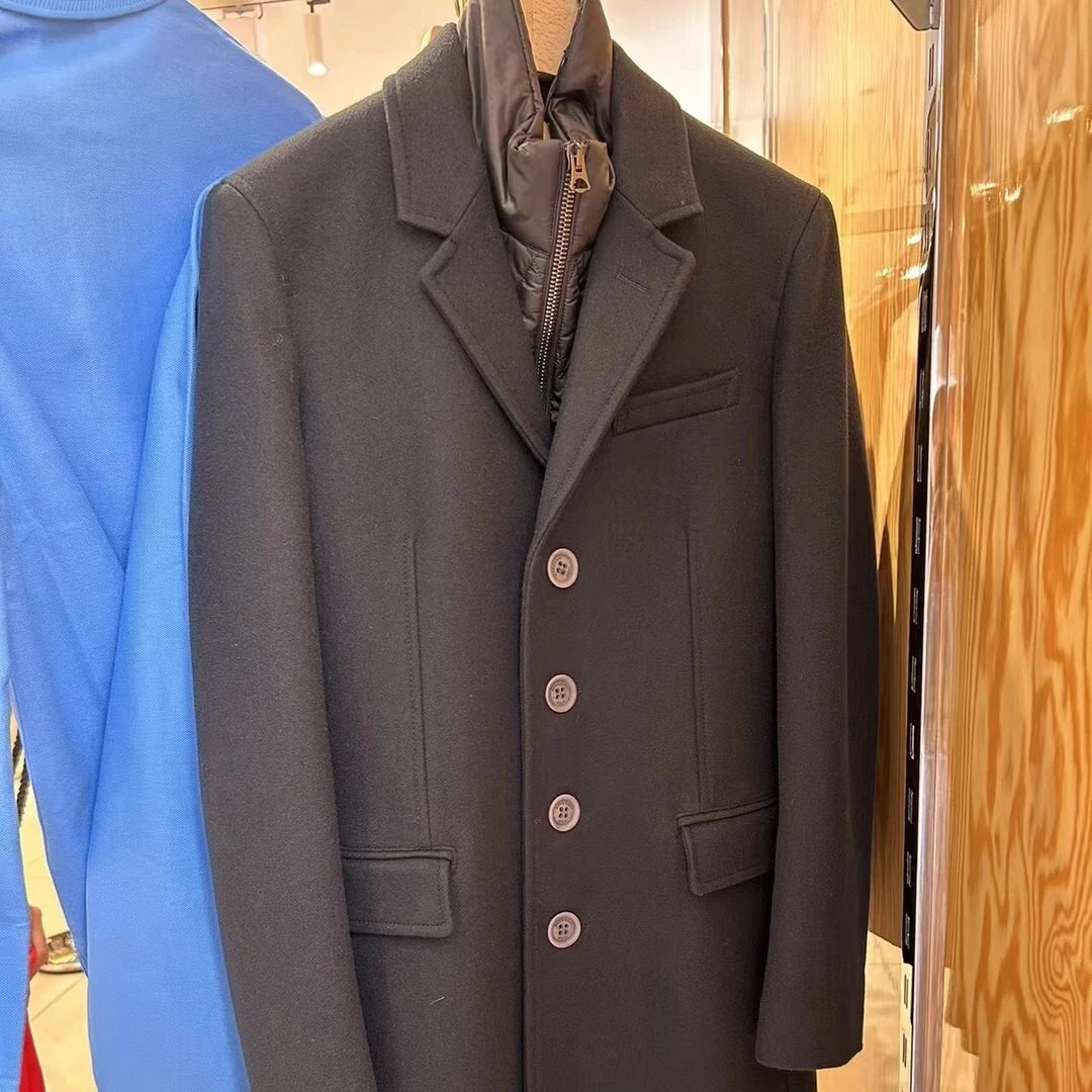 全新未使用 BURBERRY/博柏利 琅迪39414991，巴宝莉男款两件套