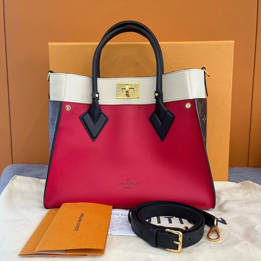 99新 LouisVuitton/路易威登 琅迪 Lv on my side mm lves351