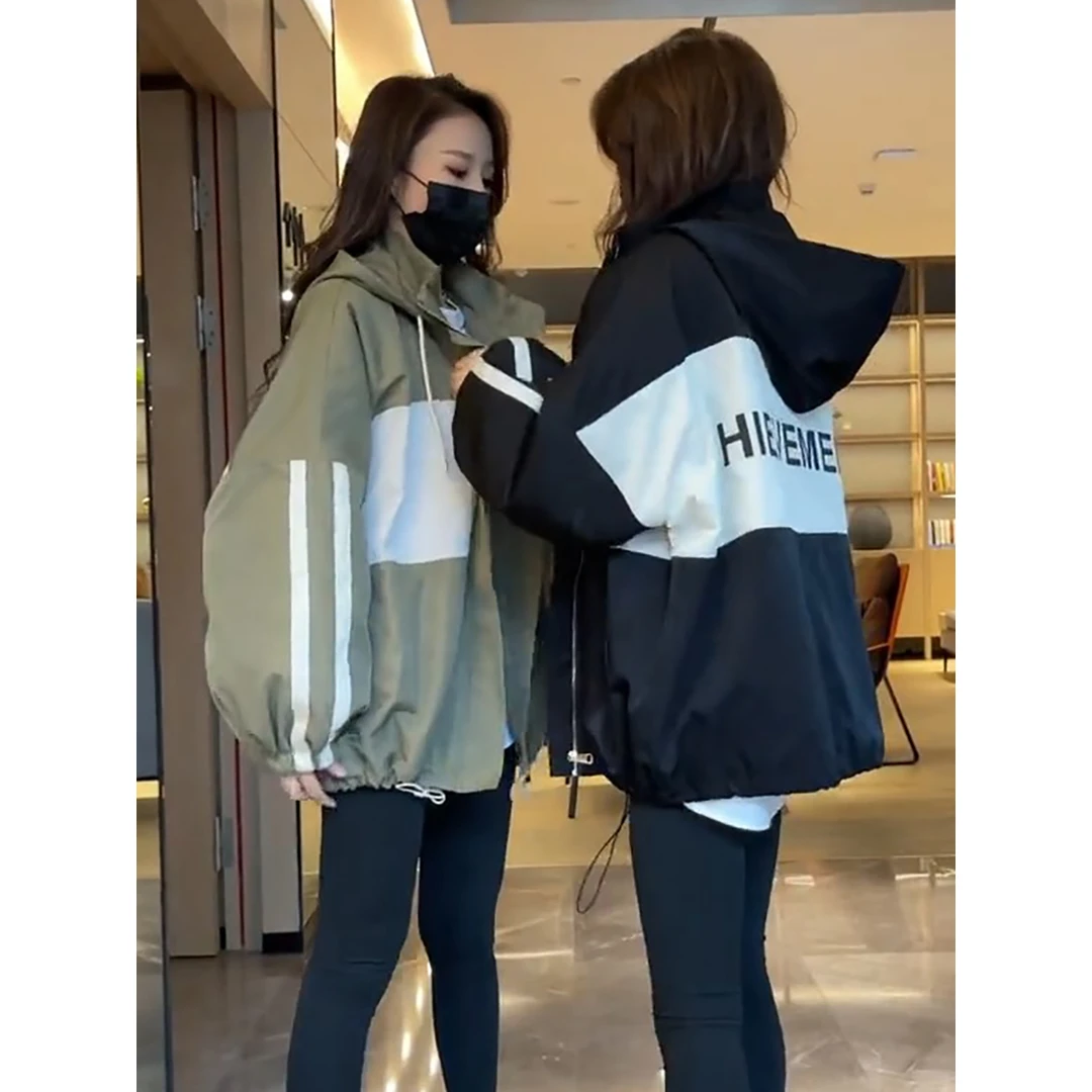 宽松连帽短款外套女2023春秋新款夹棉夹克冲锋衣休闲运动开衫上衣
