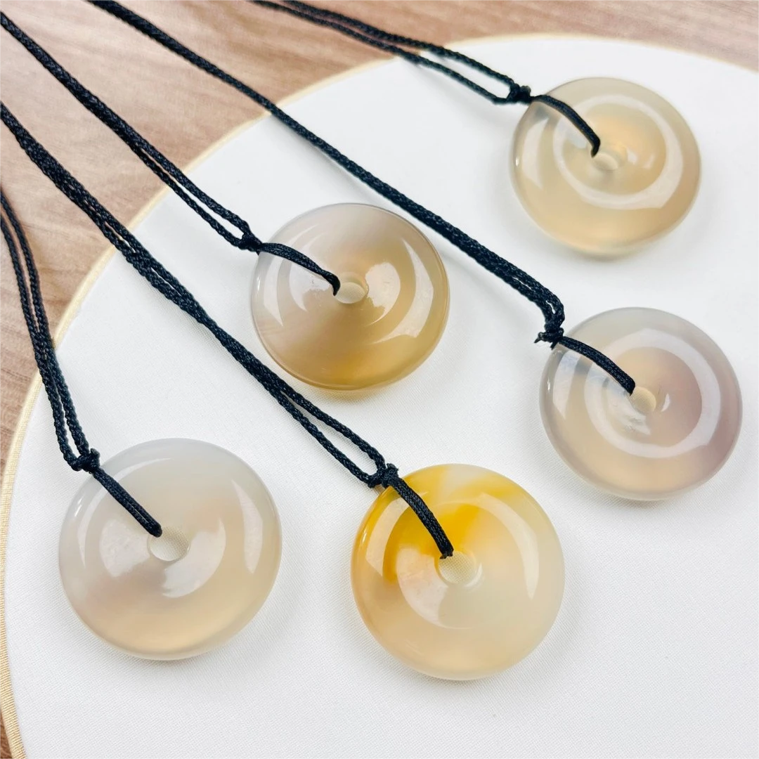 【嘻嘻推荐】双11好物推荐精美礼品玛瑙玉髓平安扣多样性发货发其一