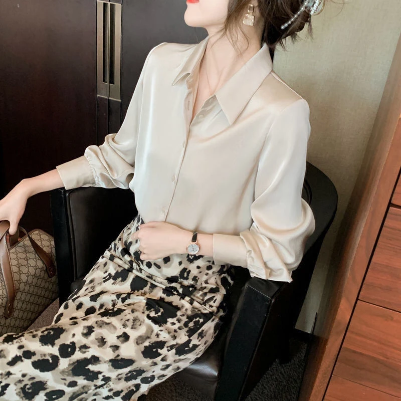 醋酸缎面衬衫女新款2022年春夏高端复古港味风设计感小众长袖衬衣