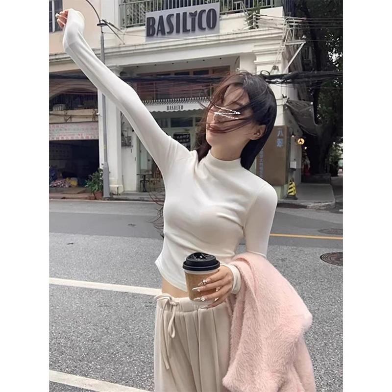 MosesQueen/魔西女王半高领短款修身打底衫辣妹显瘦磨毛白色T恤