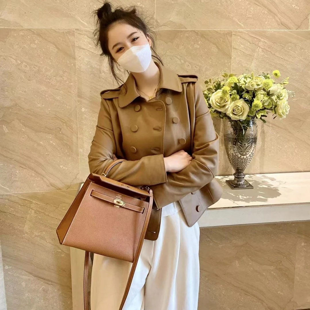 以赛亚 优雅弧度 25年YY秋冬新款穿搭高端双排扣皮衣女外套2110
