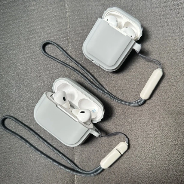 灰色挂绳灰色条纹硅胶软壳airpods4pro2保护套airpods3保护套