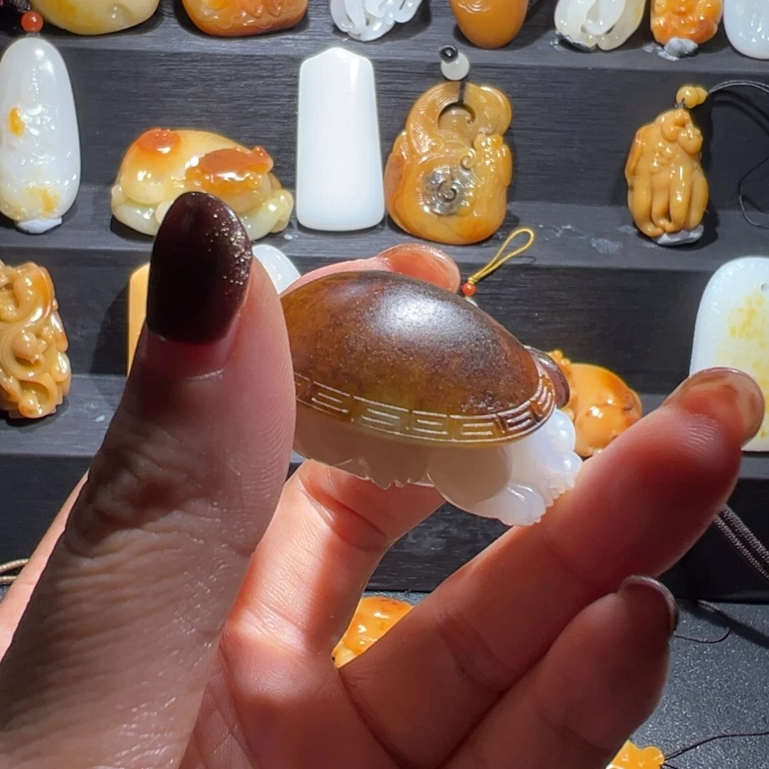 和田玉玉牌未镶嵌牛***佬
