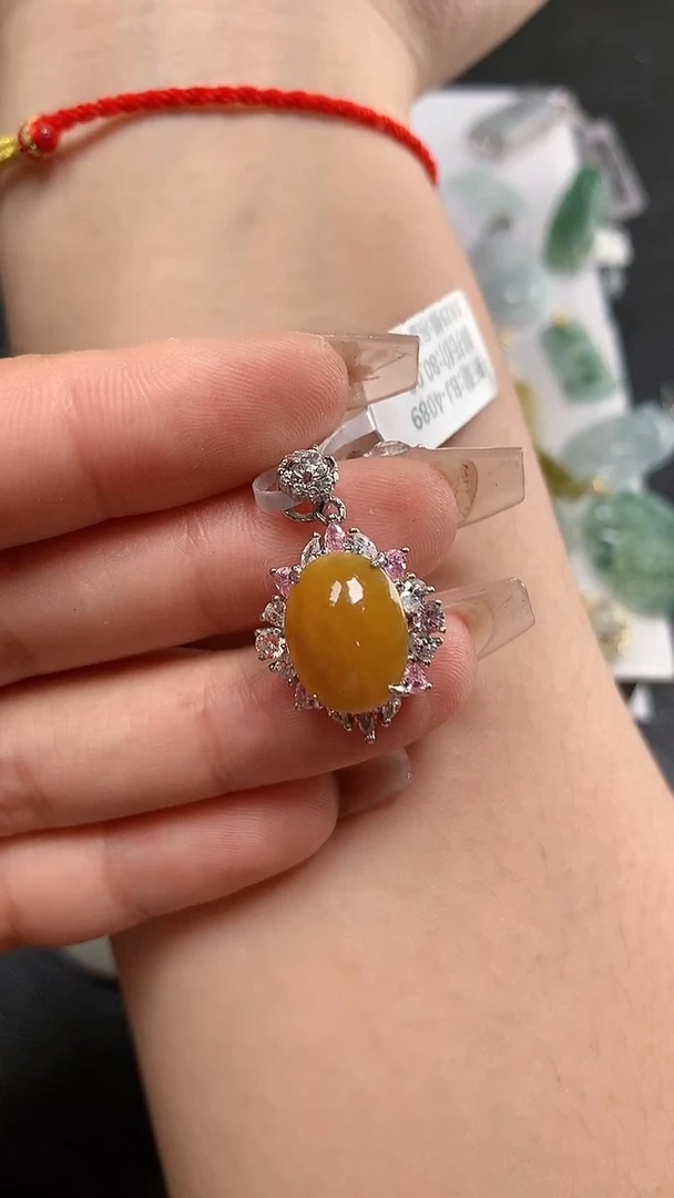 【闪购商品】翡翠颈饰银S925镶嵌蛋面