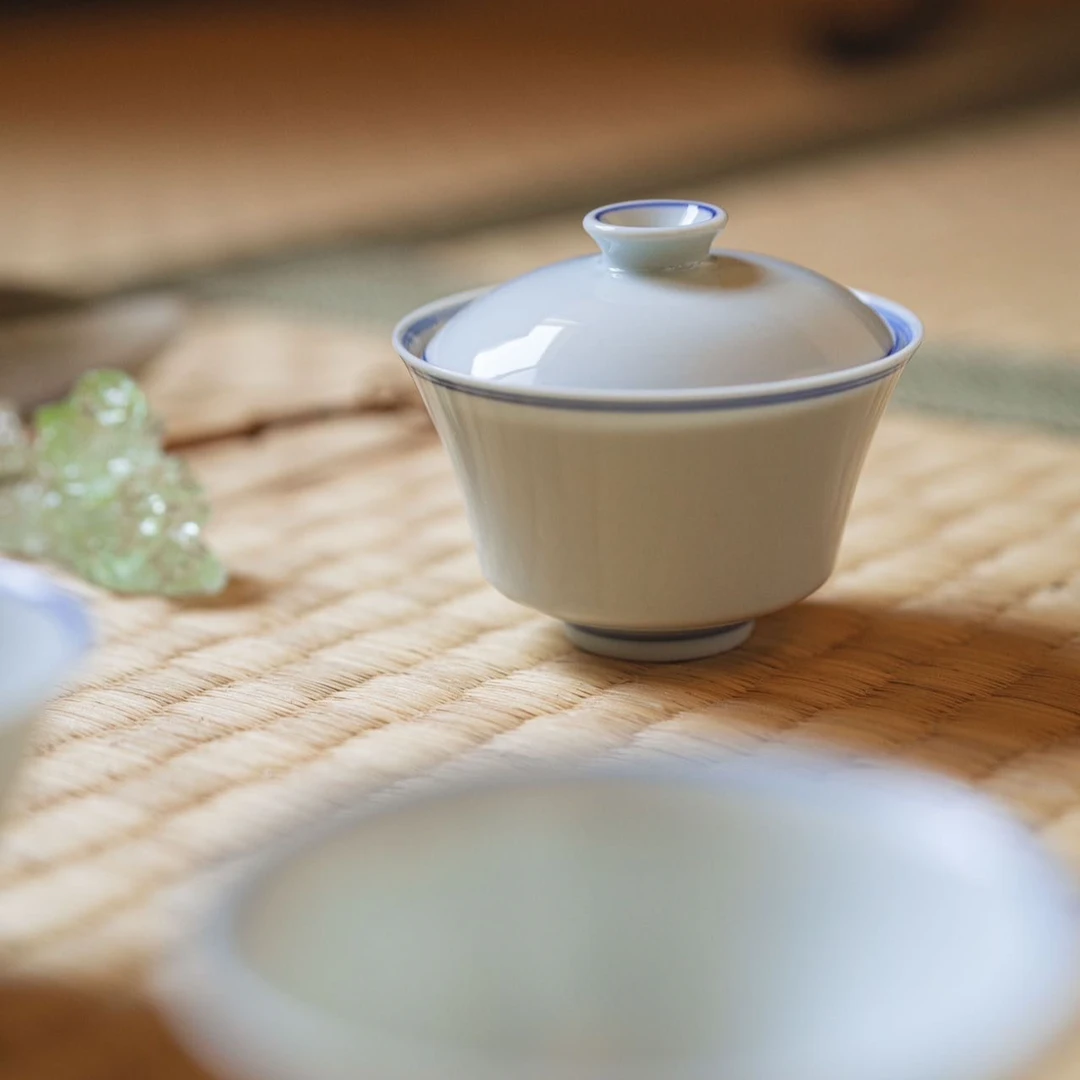 拾春堂蓝边宝宝盖碗