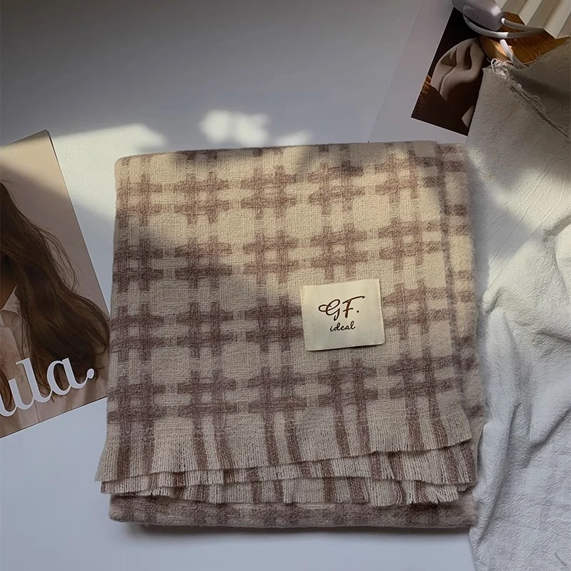 格子围巾冬季女2023新款高级感韩版百搭保暖大披肩仿羊绒围脖情侣