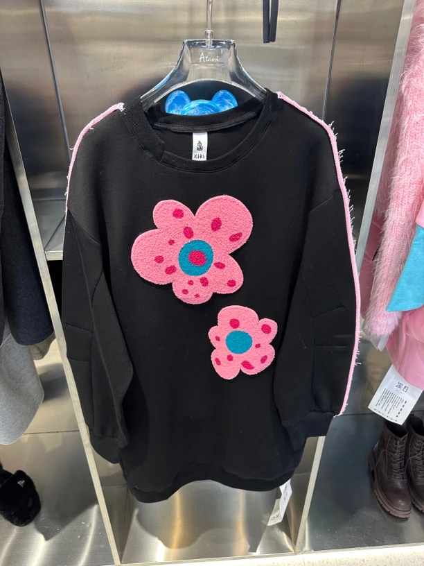 设计感花朵卫衣裙