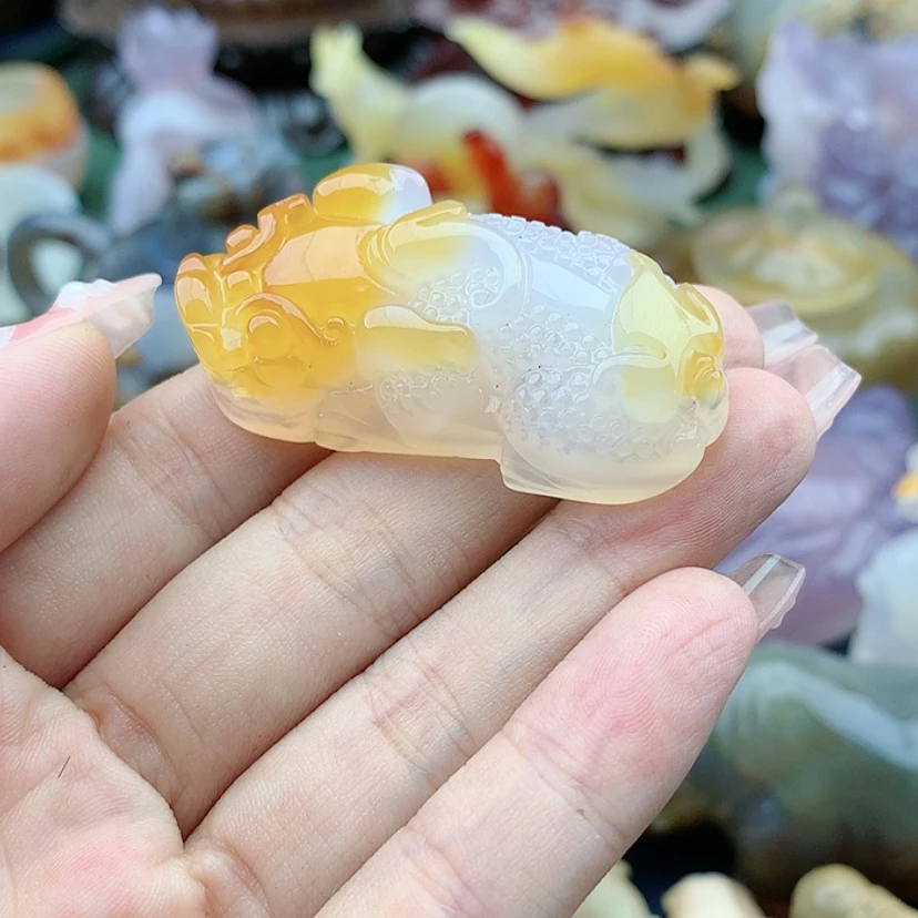 【闪购商品】玛瑙摆件未镶嵌豪*
