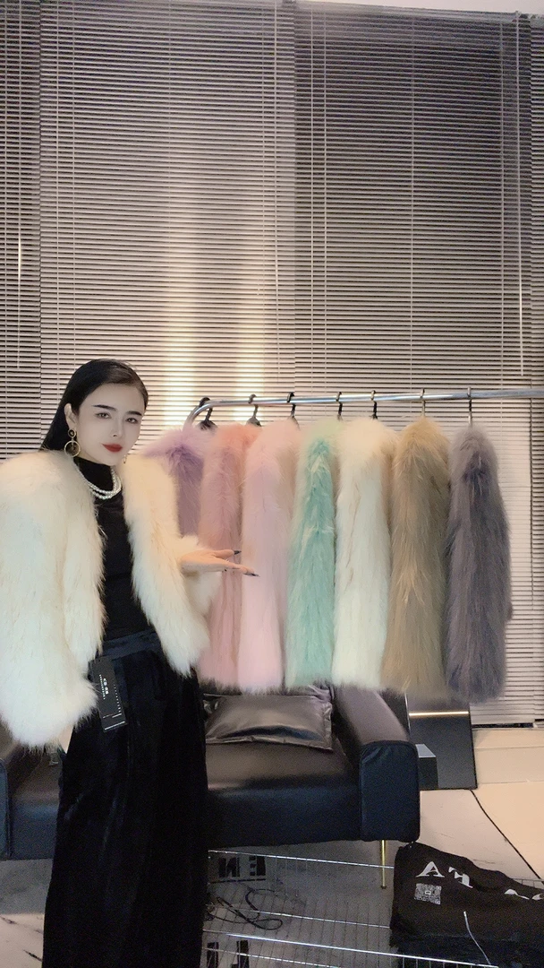 【大發编织草草】气质保暖时尚轻奢外套冬季百搭秋冬羊气短款毛毛衫