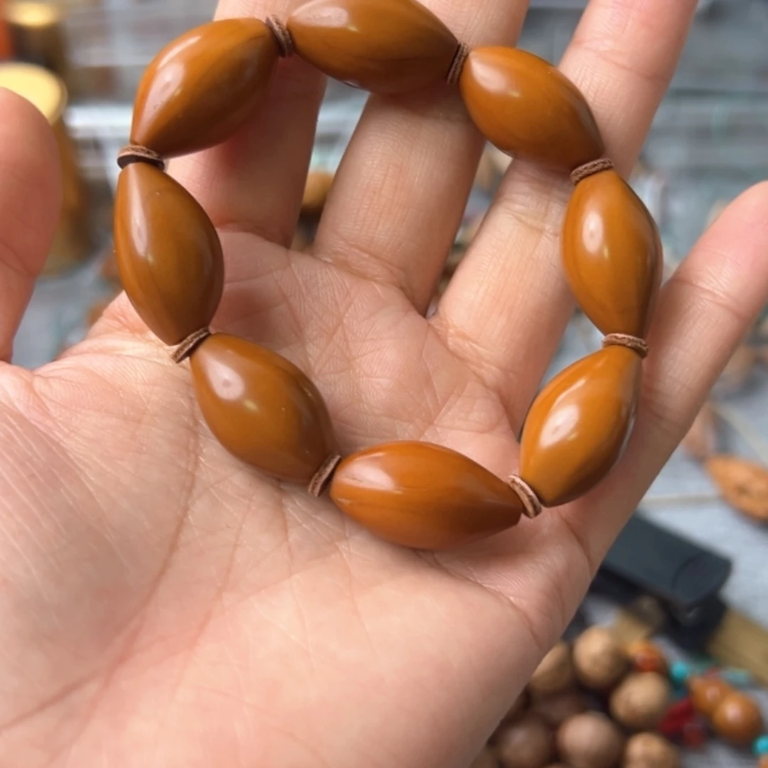 【闪购商品】橄榄核吊坠