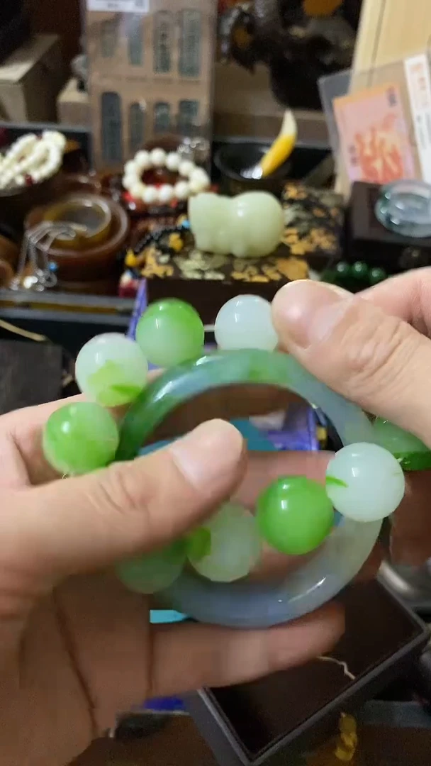 【闪购商品】滴血莲花菩提手串闪购商品高端链接闪购链接