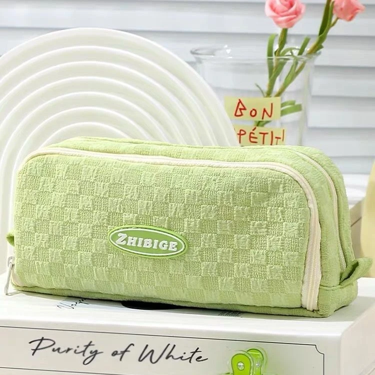 绿色笔袋2025新款女孩文具盒INS初高中生巨大容量铅笔袋多层分隔