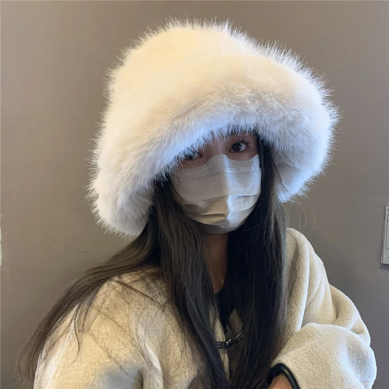 高级感仿皮草帽毛绒渔夫帽女显脸小秋冬保暖护耳盆帽