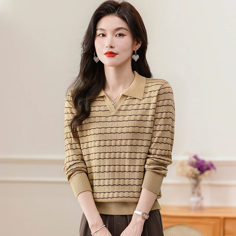 2024新款秋冬翻领女装长袖条纹洋气时尚显瘦针织百搭女士宽松减龄