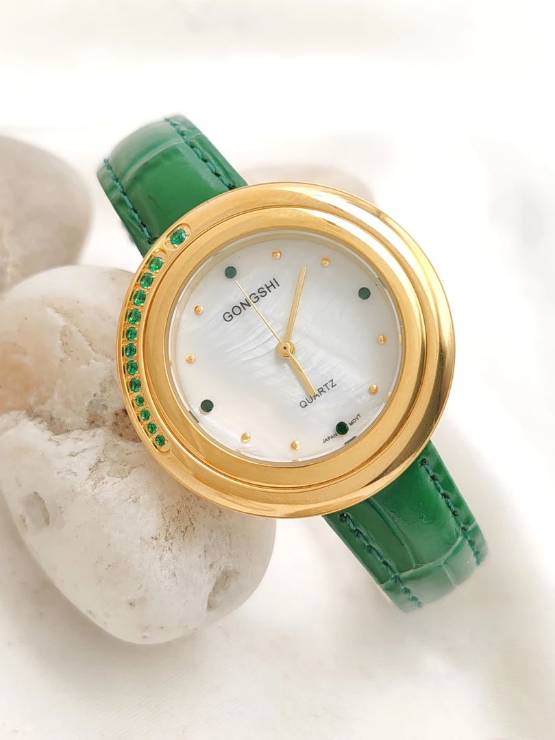 国货GONGSHI优雅贝母镶钻潮流气质大表盘法式复古轻奢防水石英女