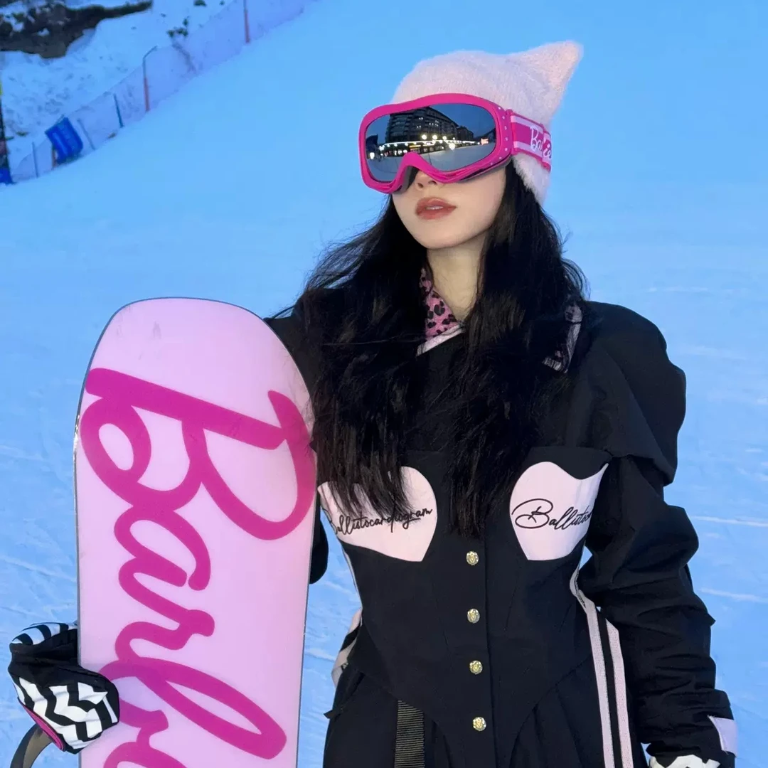 BCG黑蜜桃连体滑雪套装修身长腿3L专业单双板防水透气耐磨保暖