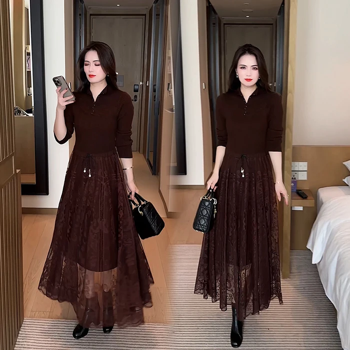 长袖气质修身针织连衣裙2024秋冬新款时尚大码洋气蕾丝镂空中长裙