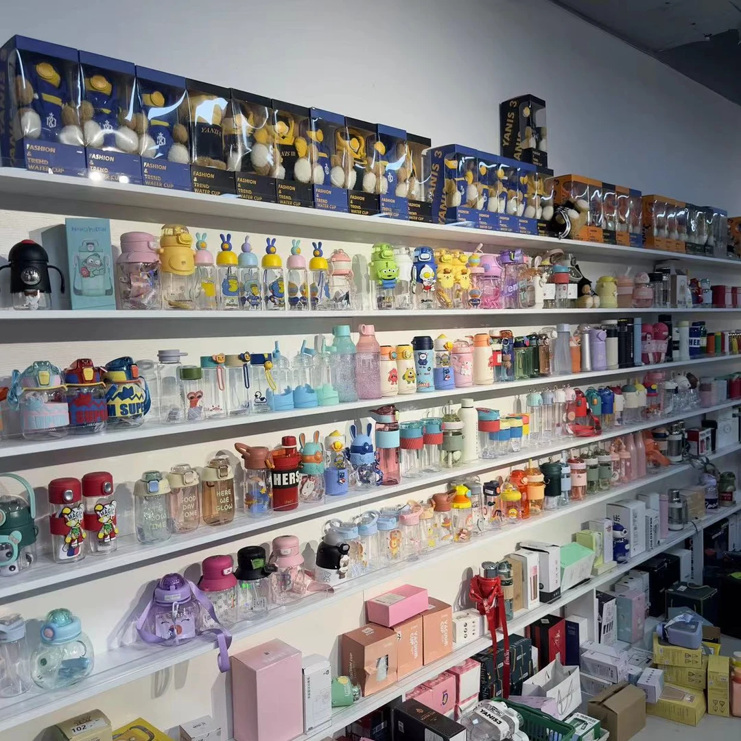 【丽姐孤品捡漏】1开始头看准编码下单孤品捡漏水杯各种潮牌水杯