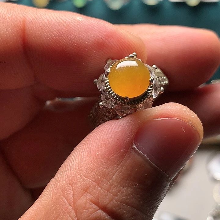 翡翠戒指未镶嵌戒指