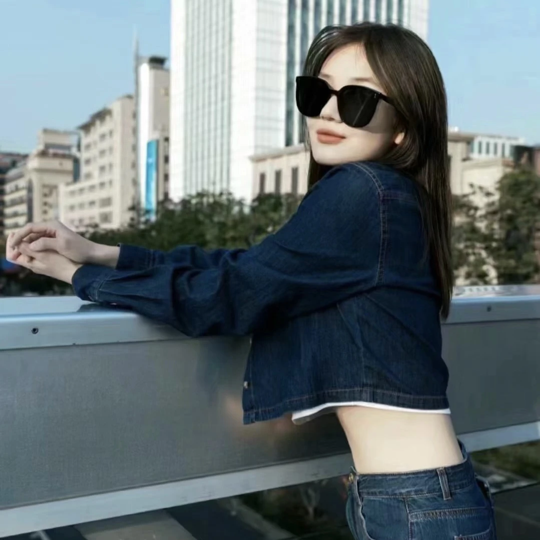 时尚百搭洋气修饰脸型显脸小防强光墨镜太阳镜