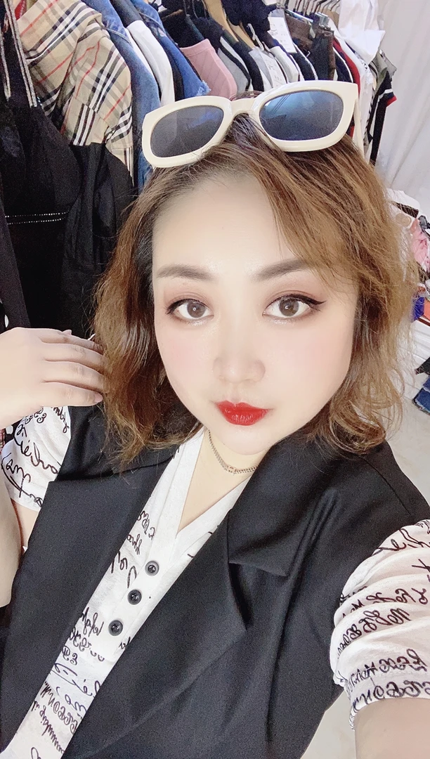 大码女装T新款预售商品