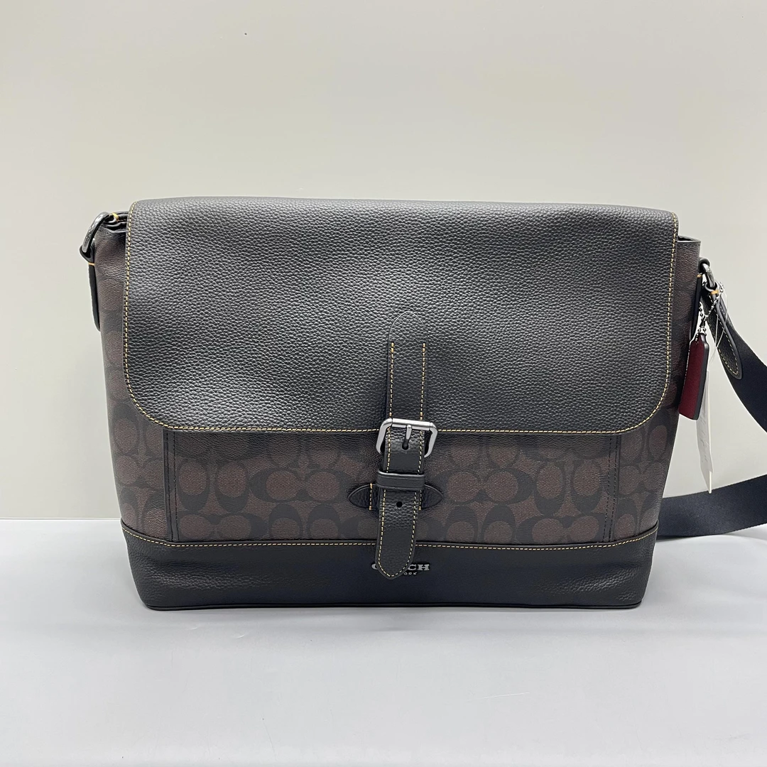99新 COACH/蔻驰 黑拼老花男士大斜挎包36X29X9cmL030905
