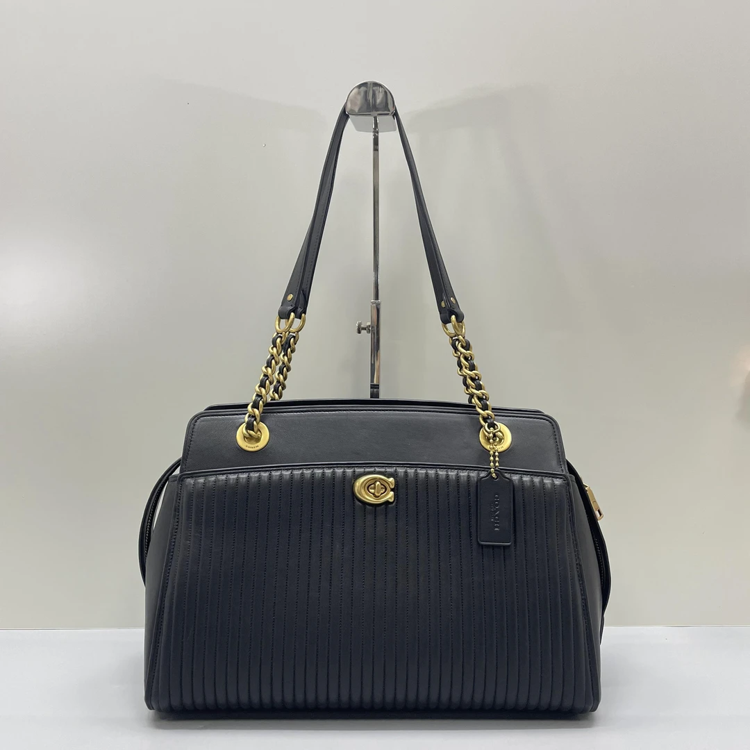 95新 COACH/蔻驰 大号黑色单肩腋下包36X25X13cmL011407