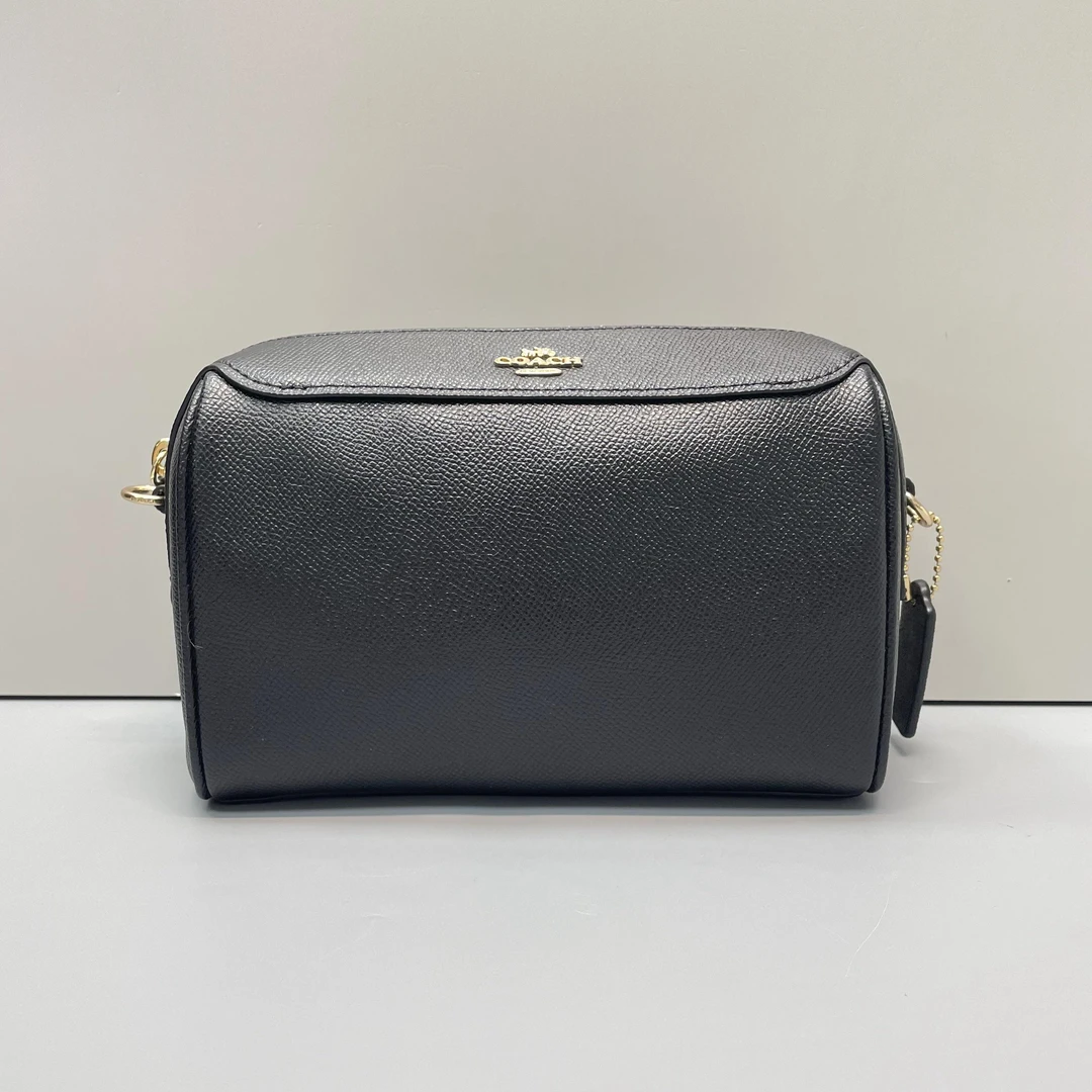 95新 COACH/蔻驰 黑色迷你波士顿枕头包20X13X9cmL092005