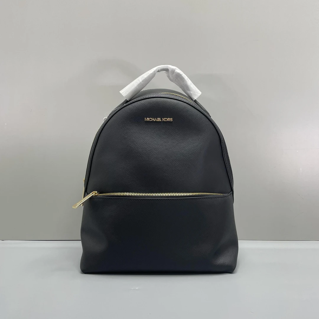 99新 MICHAELKORS/迈克高仕 小林/黑色双肩包24*31*13cmA082102