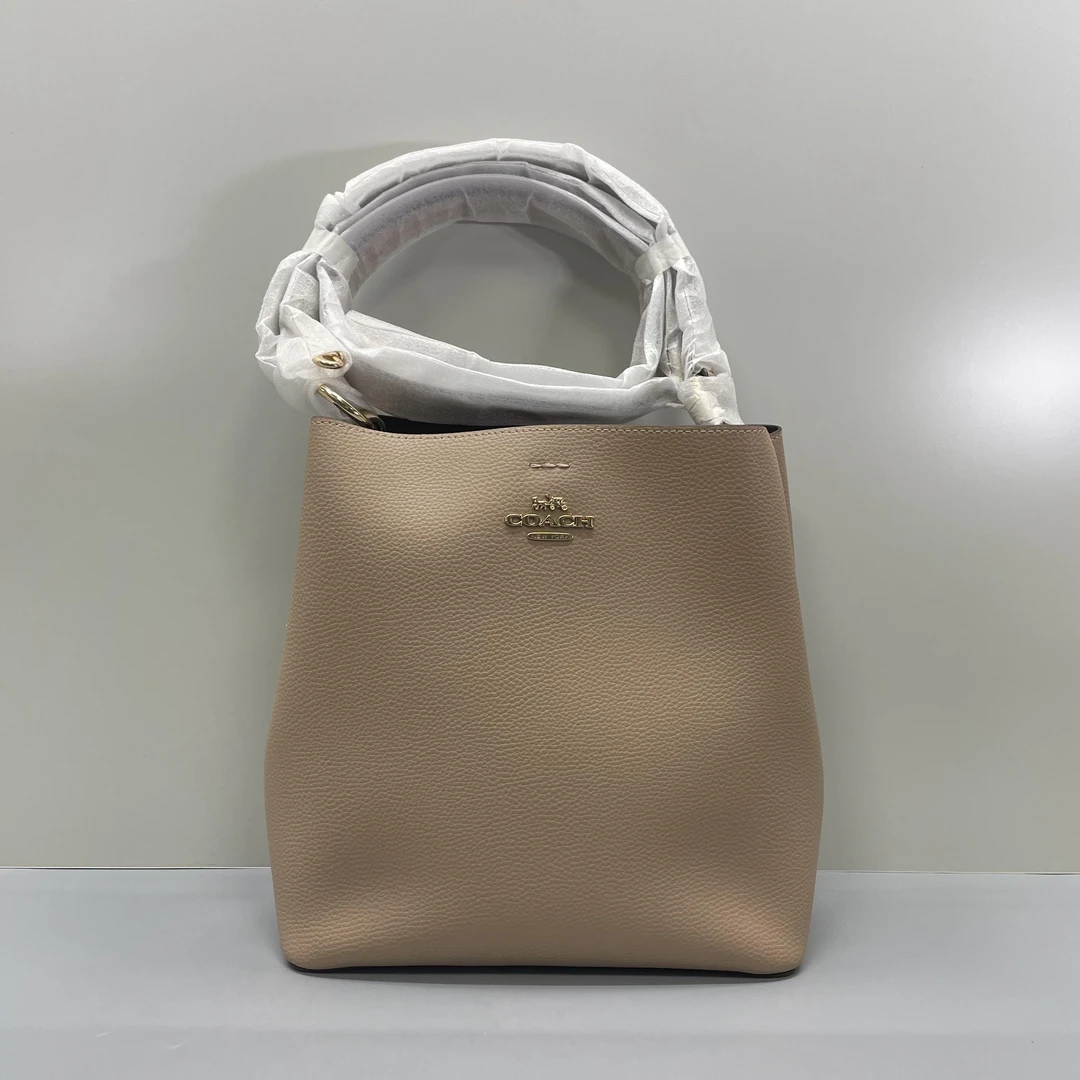 99新 COACH/蔻驰 小丽/奶茶色大水桶包24*26*12cmZ120103