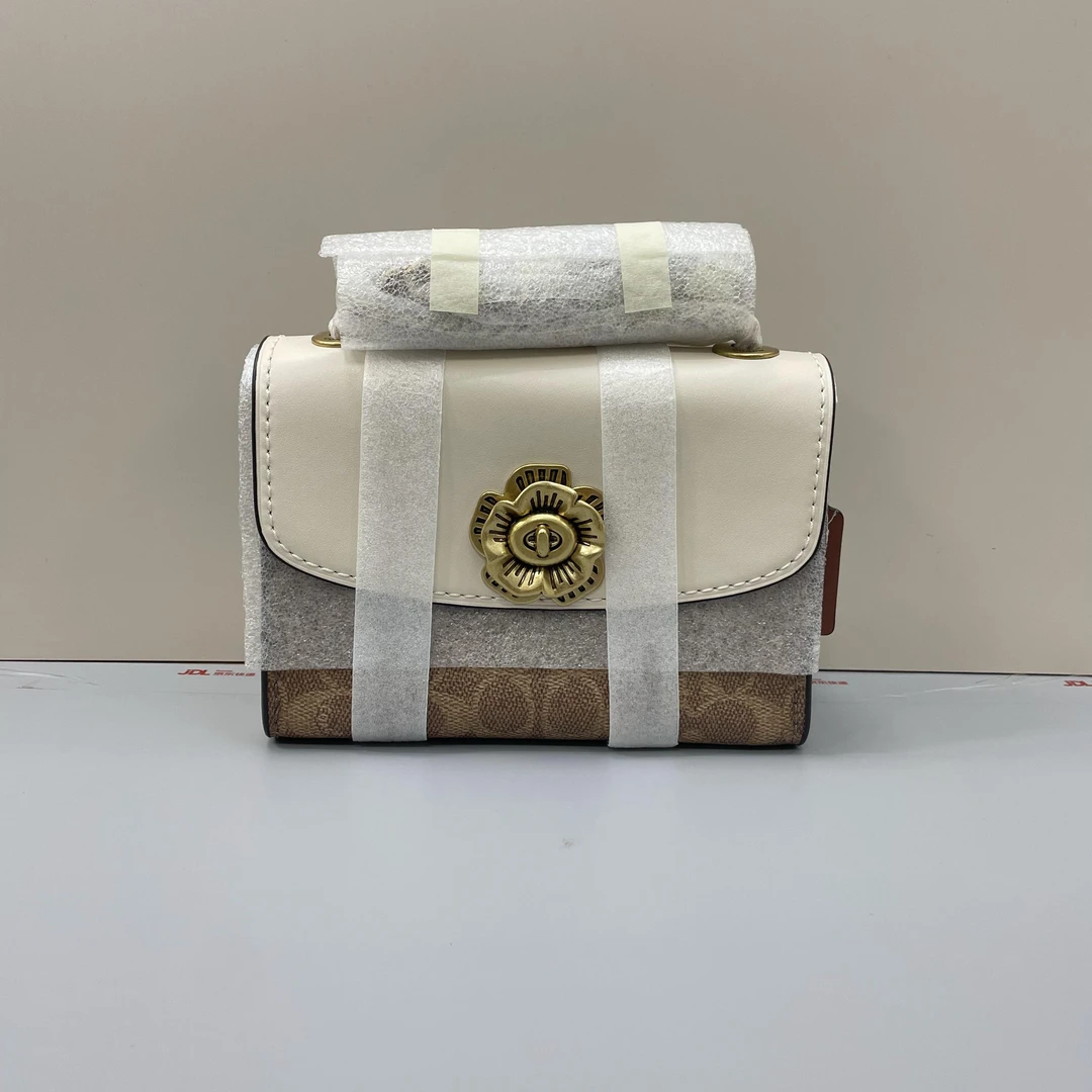 99新 COACH/蔻驰 小林/parker白拼山茶花链条包18*13*7cmZ121301