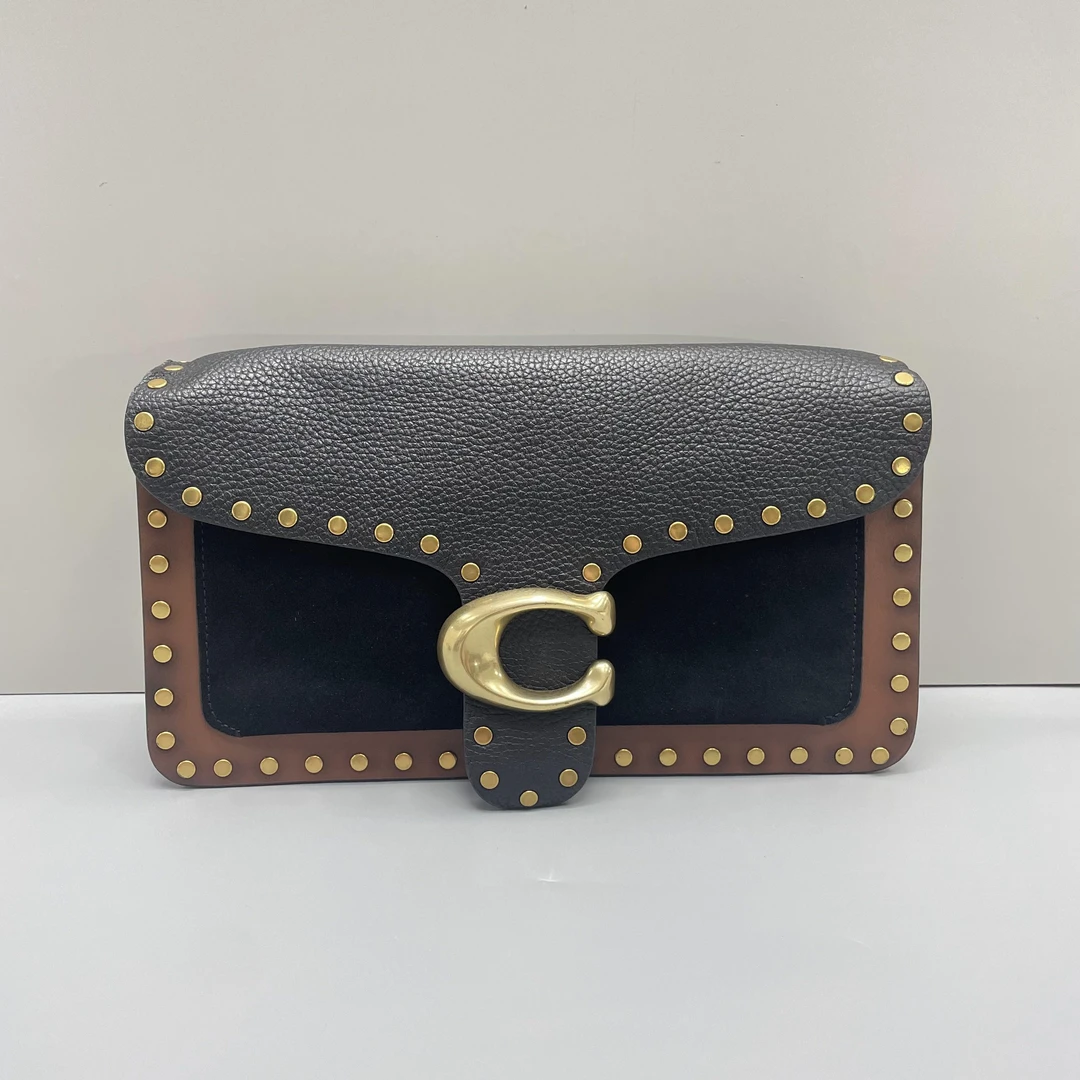 95新 COACH/蔻驰 tabby26黑色拼色铆钉酒神包26X15X7cmL071406