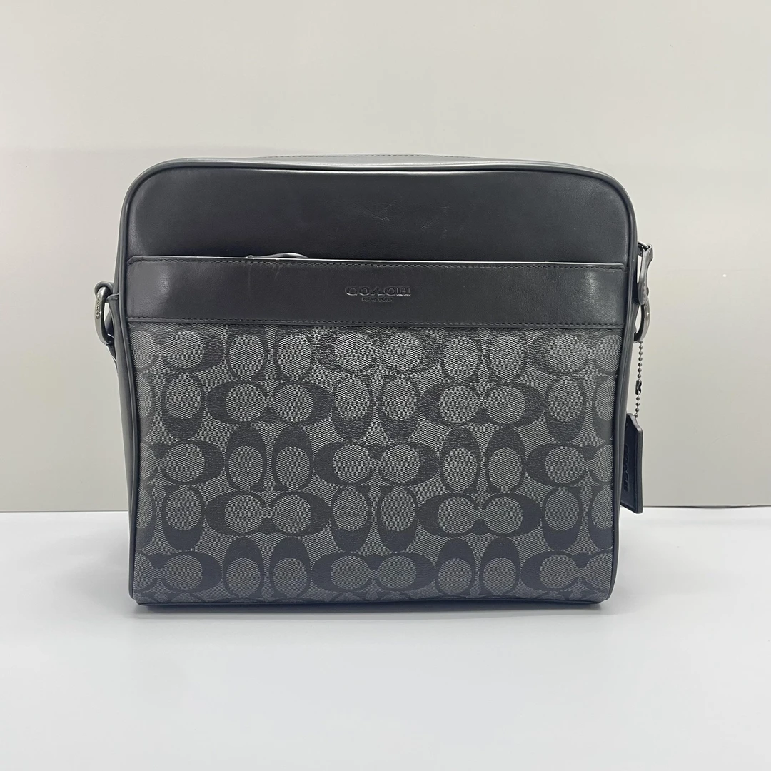 95新 COACH/蔻驰 黑拼老花男士斜挎包27x25x5cmL071412
