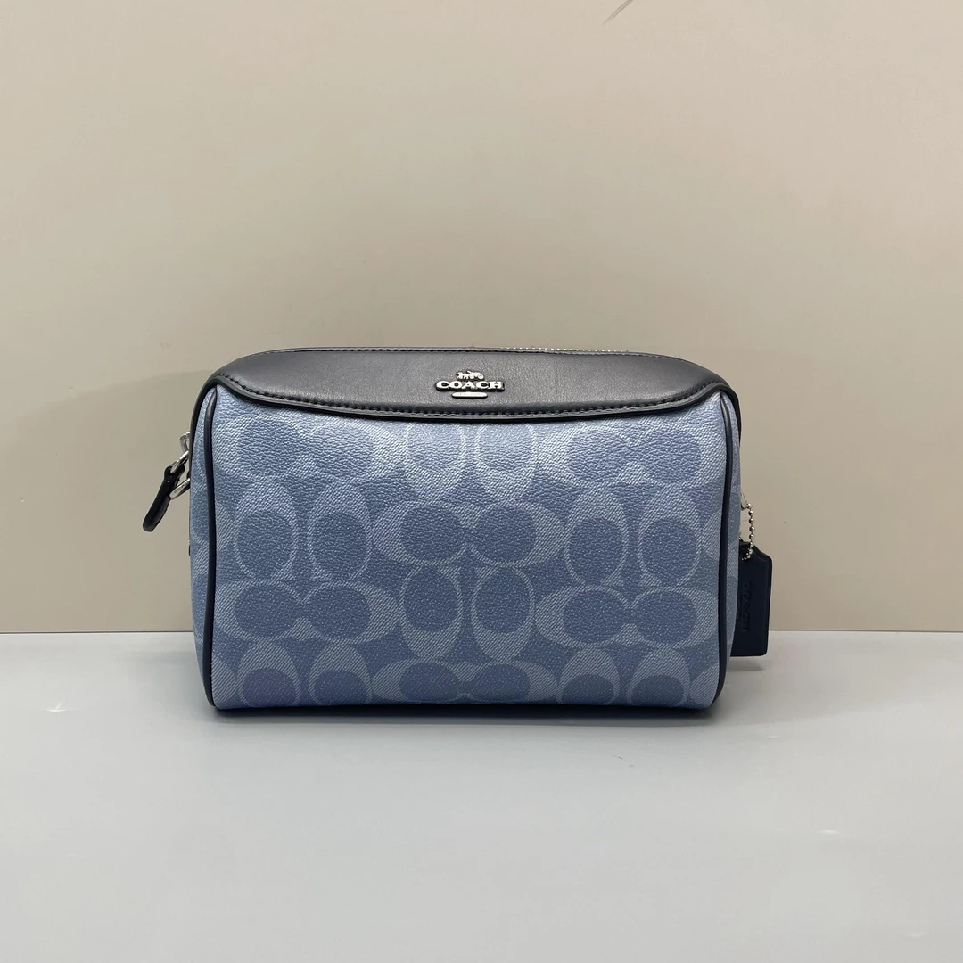 95新 COACH/蔻驰 小林/蓝拼老花枕头包20*14*10cmA071710