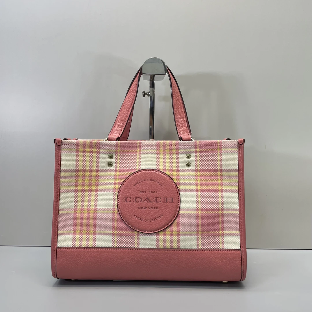 90新 COACH/蔻驰 小林/粉白格横版方托30*21*12cmA102508
