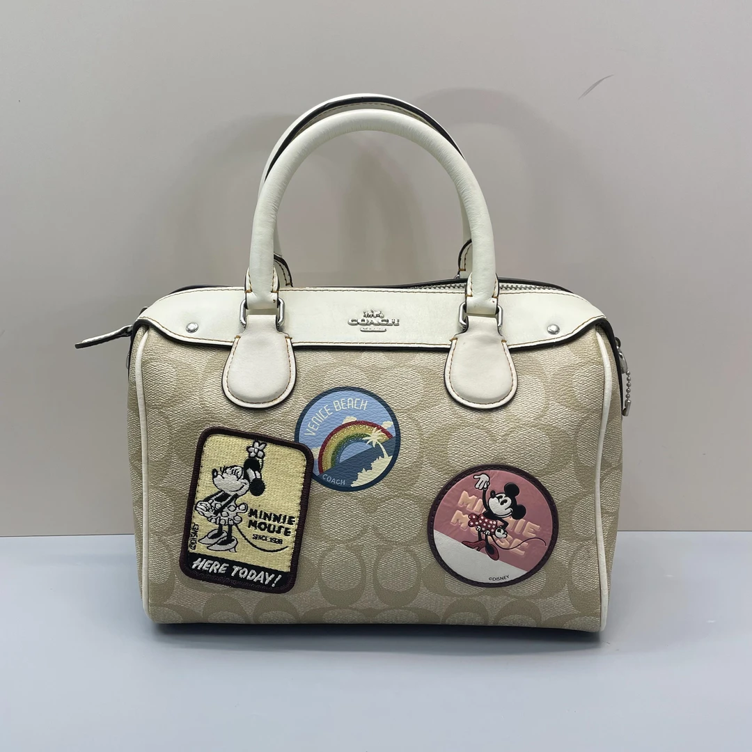 90新 COACH/蔻驰 白拼老花徽章小号波士顿包23X16X12cmL071801