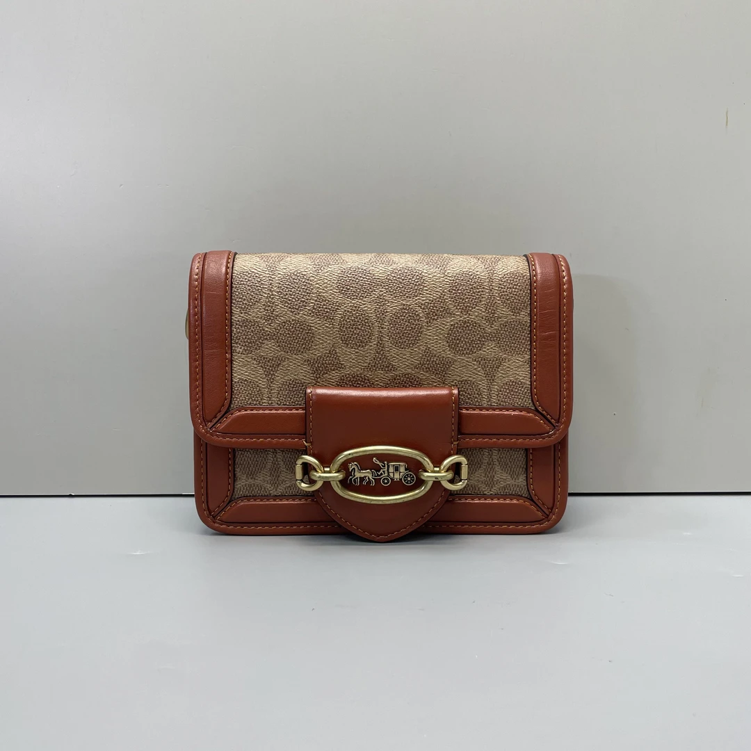 95新 COACH/蔻驰 小林/hero红棕老花斜挎包18*14*5cmA120503