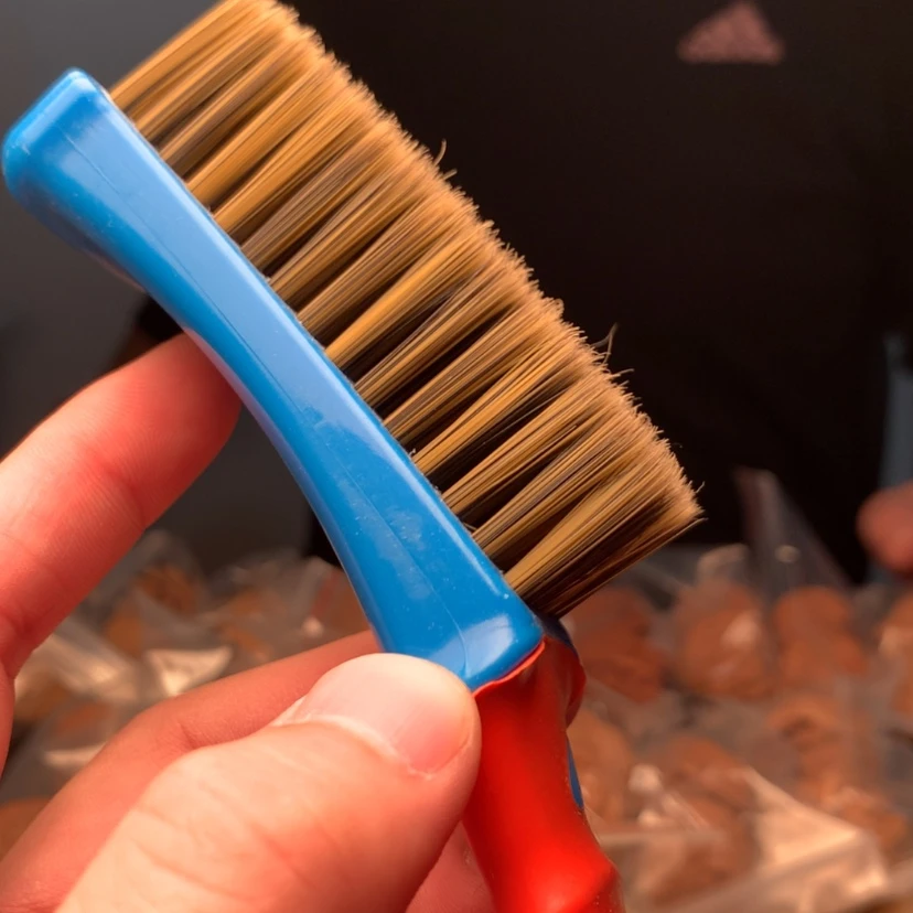 【闪购商品】文玩核桃把件碳鹏刷