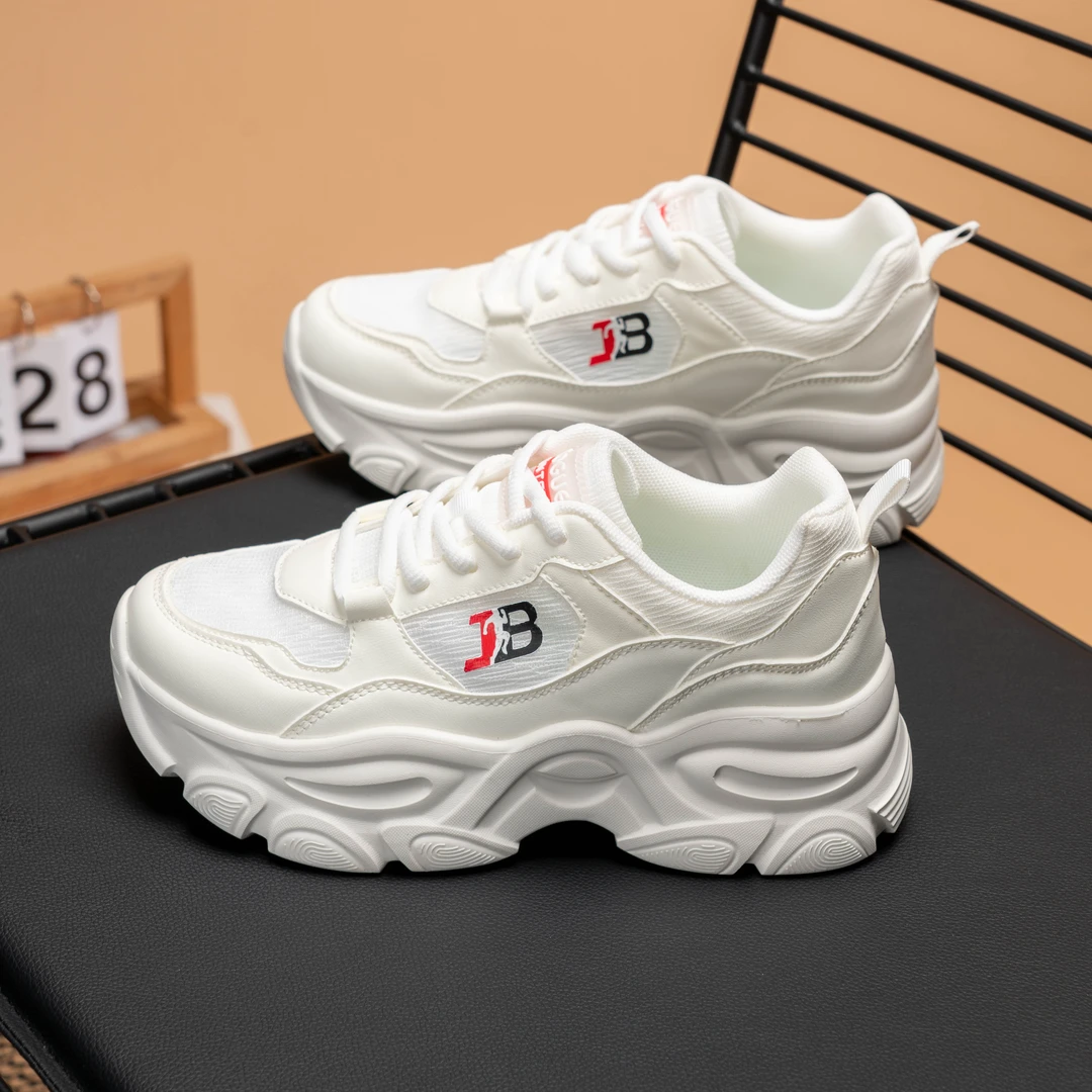 潮鞋春秋超弹超软运动鞋女鞋透气休闲网面学生百搭厚底鞋子潮流