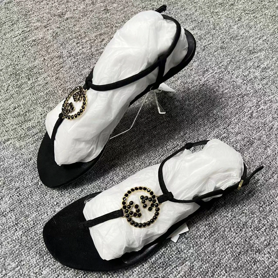 99新 GUCCI/古驰 37.5码/Seven/黑色金扣夹脚百搭时尚夏季凉鞋748