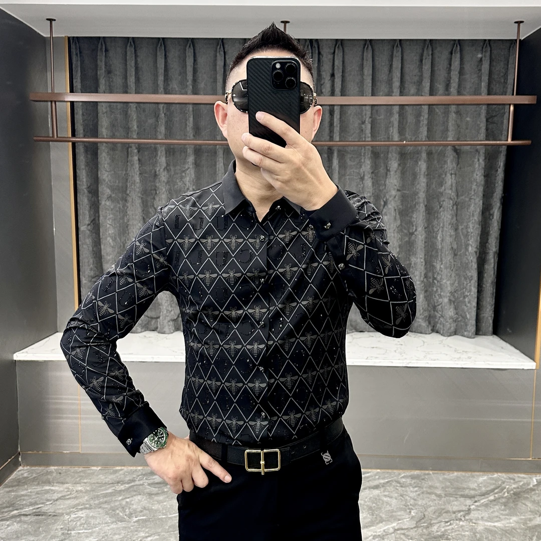 2025春季男士新款长袖时尚百搭修身烫钻轻奢蜜蜂图案衬衣22Q3109