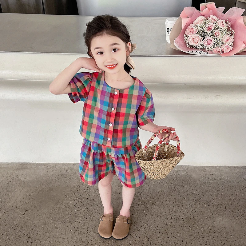 女童夏装2024夏季新款儿童小童女孩薄款休闲彩色格子短袖短裤套装